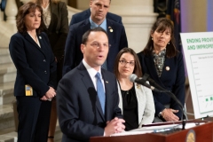 Senator Lindsey M. Williams joins House Republicans and AG Josh Shapiro to Announce Commonwealth Fraud Prevention Act