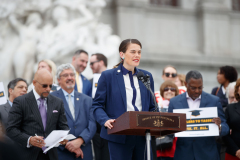 April 13, 2022: Senator Lindsey Williams Speaks at Toddlers to Tassels: A Rally to Fully & Fairly Fund Education.