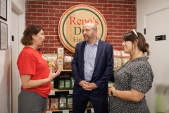 Shapiro Administration Celebrates Main Street Matters Funding with Small-Business Tour in Etna