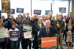 January 18, 2019: Sens.  Lindsey Williams and Jay Costa join TSA workers to rally against government shutdown.